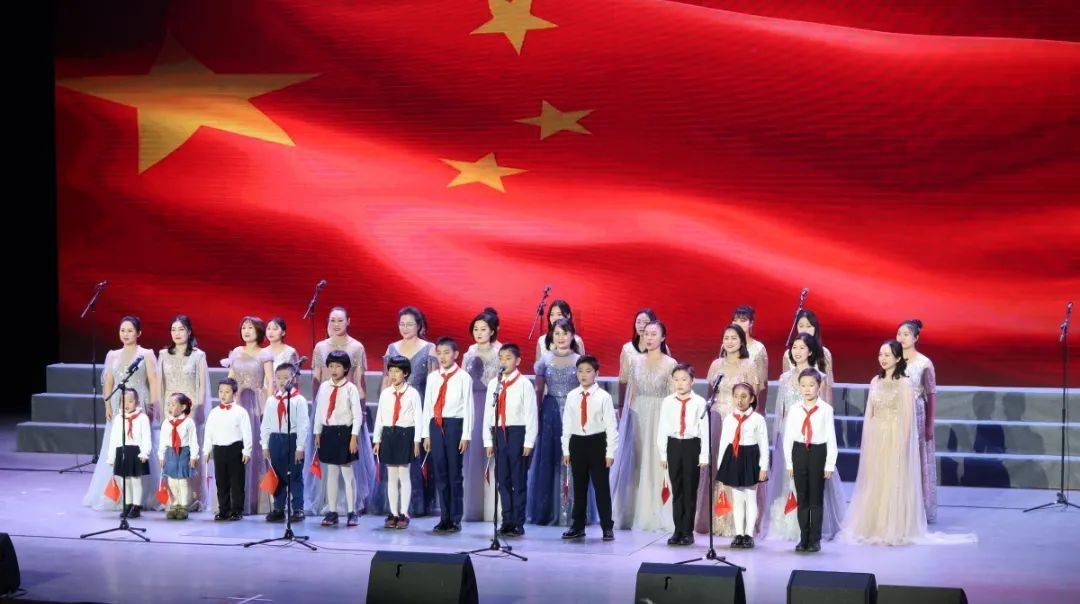 超级坦克消灭僵尸